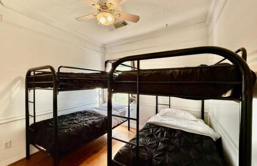 Lakefront Oasis - Photo 25