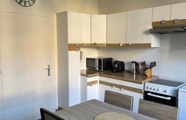 Appartement T4 70m2 - meublé - centre ville - proche Thermes - Foto 10