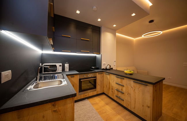 Central Chic Apartments - Photo 23