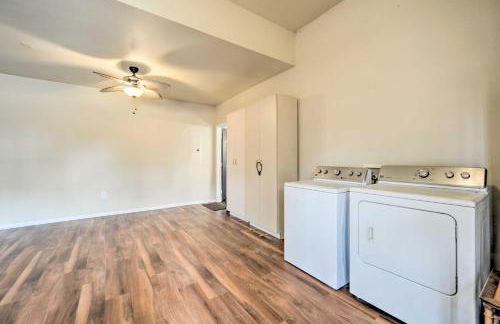 Spacious Abode, Walk to Texas Heroes Square! - Foto 29