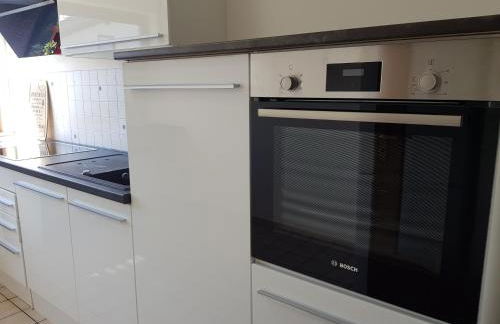 Beautiful 3 rooms apartment 110 m2, kostenloser Parkplatz, großer Balkon - Foto 19