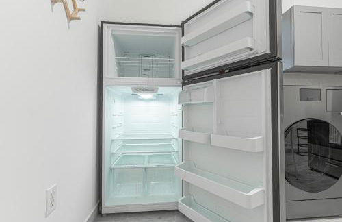 Modern Comfort 2BR with Washer & Dryer Near Subway & LGA - Foto 26