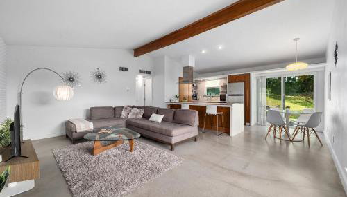 Quiet Haven with Huge Fenced Yard Fast Internet by Lodgewell - Foto 4