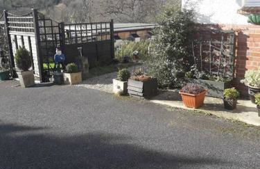 Private apartment, parking, sea and country views - Photo 29