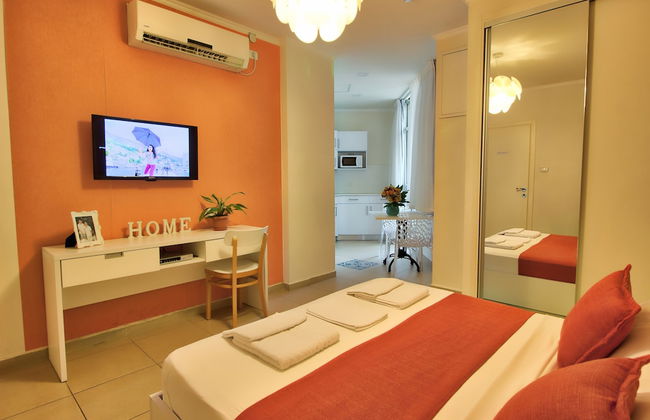 1926 Designed Apartments Hotel - Photo 14