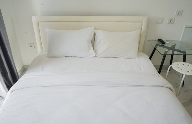Elegant and Homey Studio at Sky House BSD Apartment - Foto 2