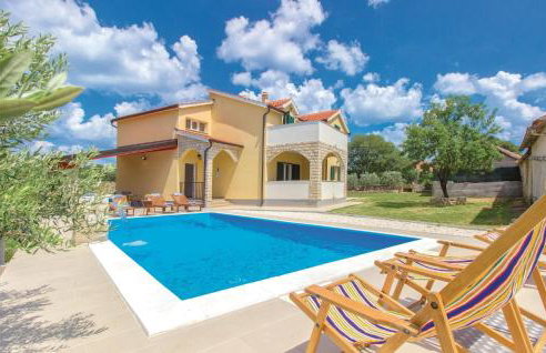 Four-Bedroom Holiday Home In Miljevci - Foto 1
