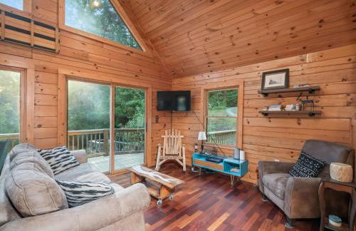 Spectacular Log Cabin Home 45 minutes to Asheville - Foto 26