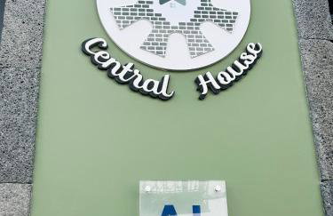 Central House - Photo 39