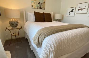 The Royal Room at Galleria - Foto 29