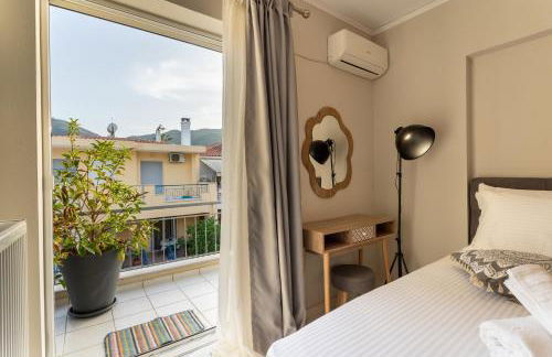 Comfortable 3-Bedroom Seaside Maisonette - Photo 24