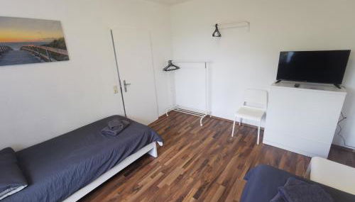 Cozy & Spacious Apartment with Balcony - Foto 4