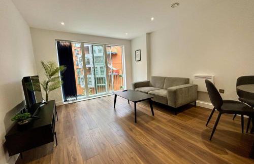 1 Bed Serviced Apartment Bracknell 5 mins from station - Photo 5