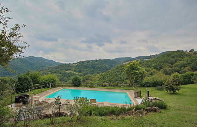Holiday Home in Apecchio With Pool & Terrace - Foto 32