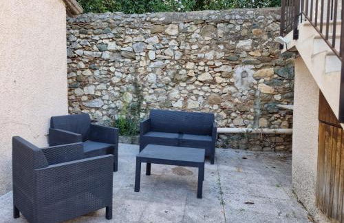 Maison sur la place du marché à St Chinian - Foto 12