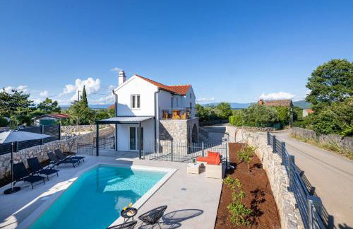 Villa ISABELA - Photo 1