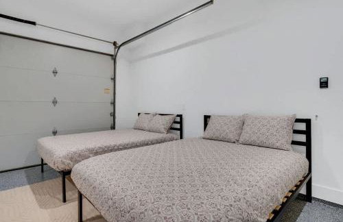 Sleeps 42 2 Pools & Game Room 11BR near Downtown - Foto 55