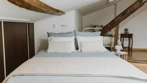 Ribeirinha Guesthouse - Photo 5