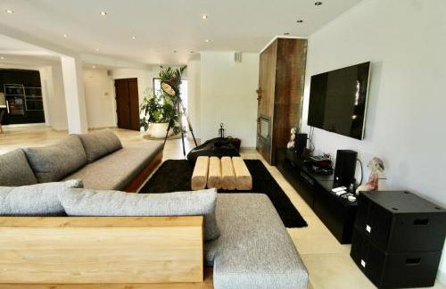 Beautiful Algarve Pool Villa Bali 15min to beach - Foto 68