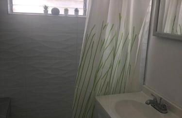 2 Bedroom Apartment Free Reserved Parking - Foto 57