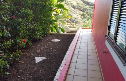 Pink House - Photo 29