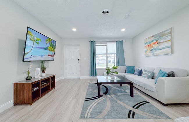 Tropical Villa King Bed Pool Top Location - Foto 14