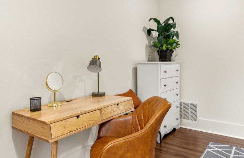 Manchaca 4 bedroom sleeps 10 Pool and Hot tub - Photo 35