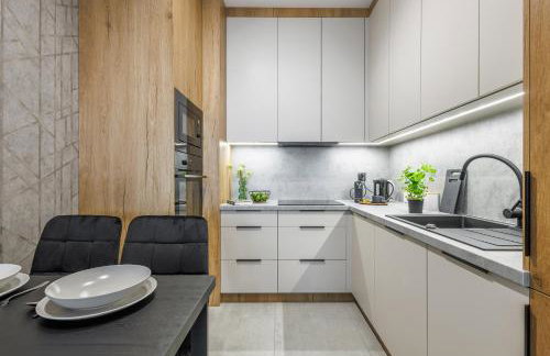 Emihouse Riverside Two-Bedroom Apartments - Free Parking, City Center - Foto 28