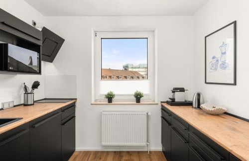 BLU APARTMENT -modern interior design in city centre- close to HBF & Uni - Foto 4