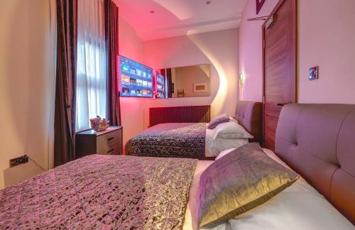 Luxury 2-Bed Apartment - Stylish Comfort and Design - Foto 4