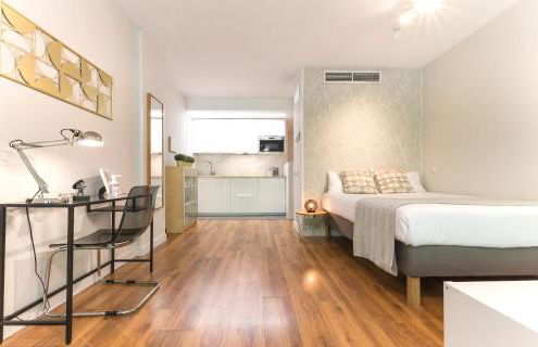 Paseo del Prado I - Estudio con Piscina y Terraza - Photo 12