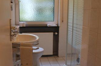 Appartment in Walldorf mit Schlafzimmer, Küche und Bad - Foto 9