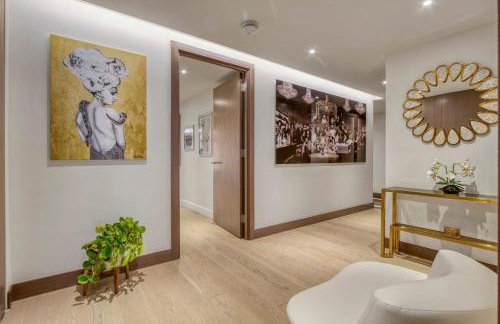 Luxe Creek Riverside Air-conditioned 2br 2bath - Foto 6