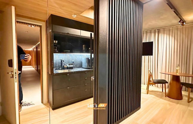 AX Setai Yacht - Photo 31