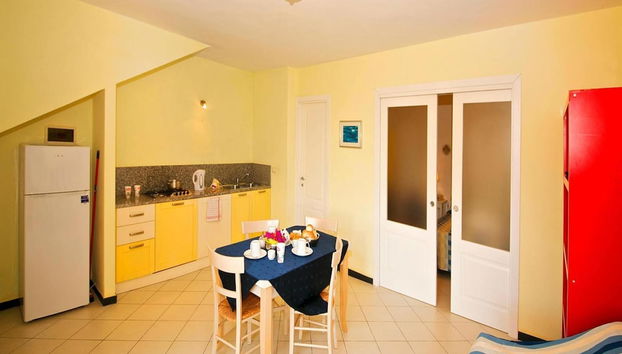 Apartment in the Villa Giada Holiday Complex in Imperia - Foto 4, Cocina privada
