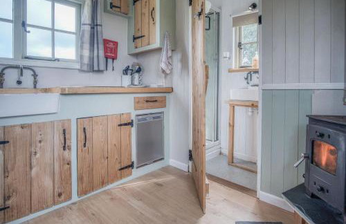 Haven View - 1 Bedroom Shepherds Hut - St Ishmaels - Foto 60