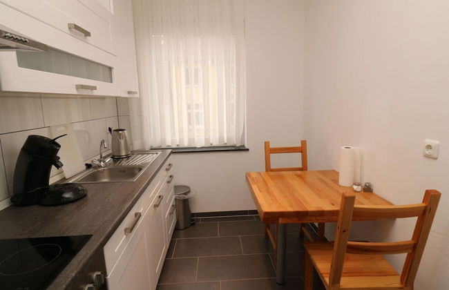 Apartment in Essen With Scenic Terrace - Photo 21