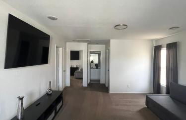 Beautiful 2 story home 20 minutes from the strip - Foto 35