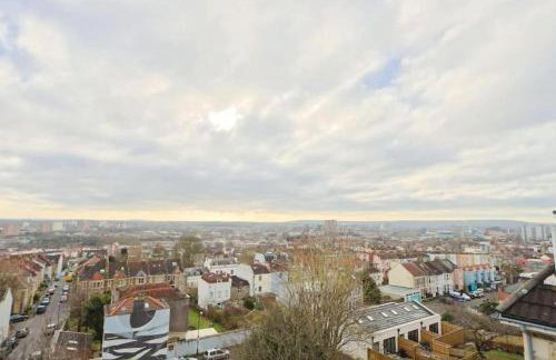 Penthouse Apartment with Impressive Views Sleeps 2 to 8 - Foto 63