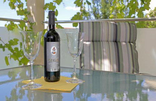 Abelia, two terraces, hot tub, free parking - Foto 18