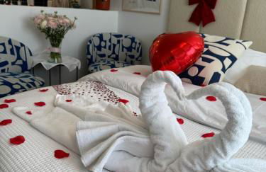 CASA AMOR & SPA, appartement suite jacuzzi & piscine chauffée - Foto 15