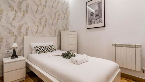 Madrid Embajadores II - Apartamento de 4 dormitorios con Balcón - Foto 5