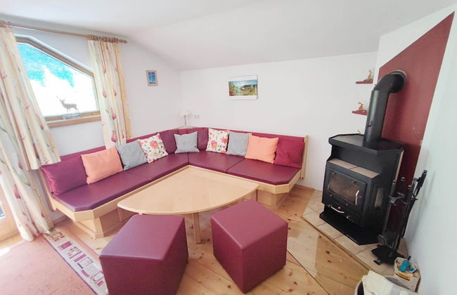 Chalet in Tirol by Zillertal Ski Slopes - Foto 9