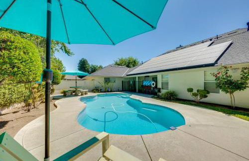 Billiards & Private Pool: Bright Clovis Home! - Foto 29