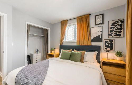 Home in Kansas City 15 mins to KCI with a KING bed and workspace - Foto 7