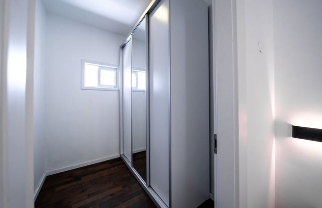 Spacious 4BD House w Pool in Hezliya - Foto 25