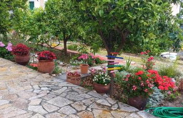 Παραθαλάσσιο διαμέρισμα με κήπο στον Αγιόκαμπο - Foto 3