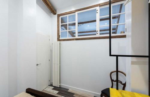 Ático con terraza y vistas al mar. - Foto 23