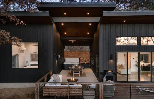 Glass House - Hot Tub - Voted AVL's #1 Luxe Stay - Foto 6