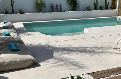 Casa Duende, Estepona, Private beach house with heated pool - Photo 40